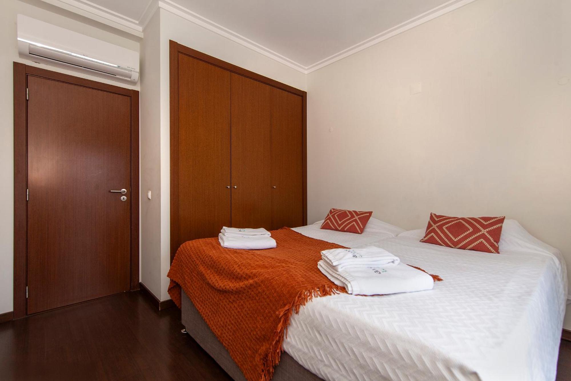 B04 - Luxury 2 Bed W Terrace Pool Apartment Lagos Exterior foto